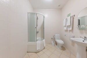 Отель Богольвар. Полулюкс двухместный премиум 7