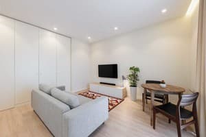 MM GROUP APARTMENT 2