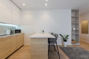 MM GROUP APARTMENT 4