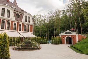 PARK HOTEL BRISTOL 11