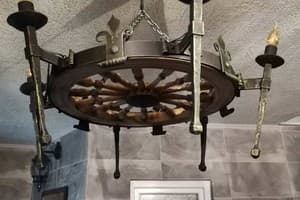 в центре города Скала 12